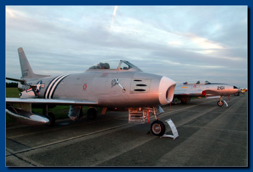 F86 & T33 parking soir 2